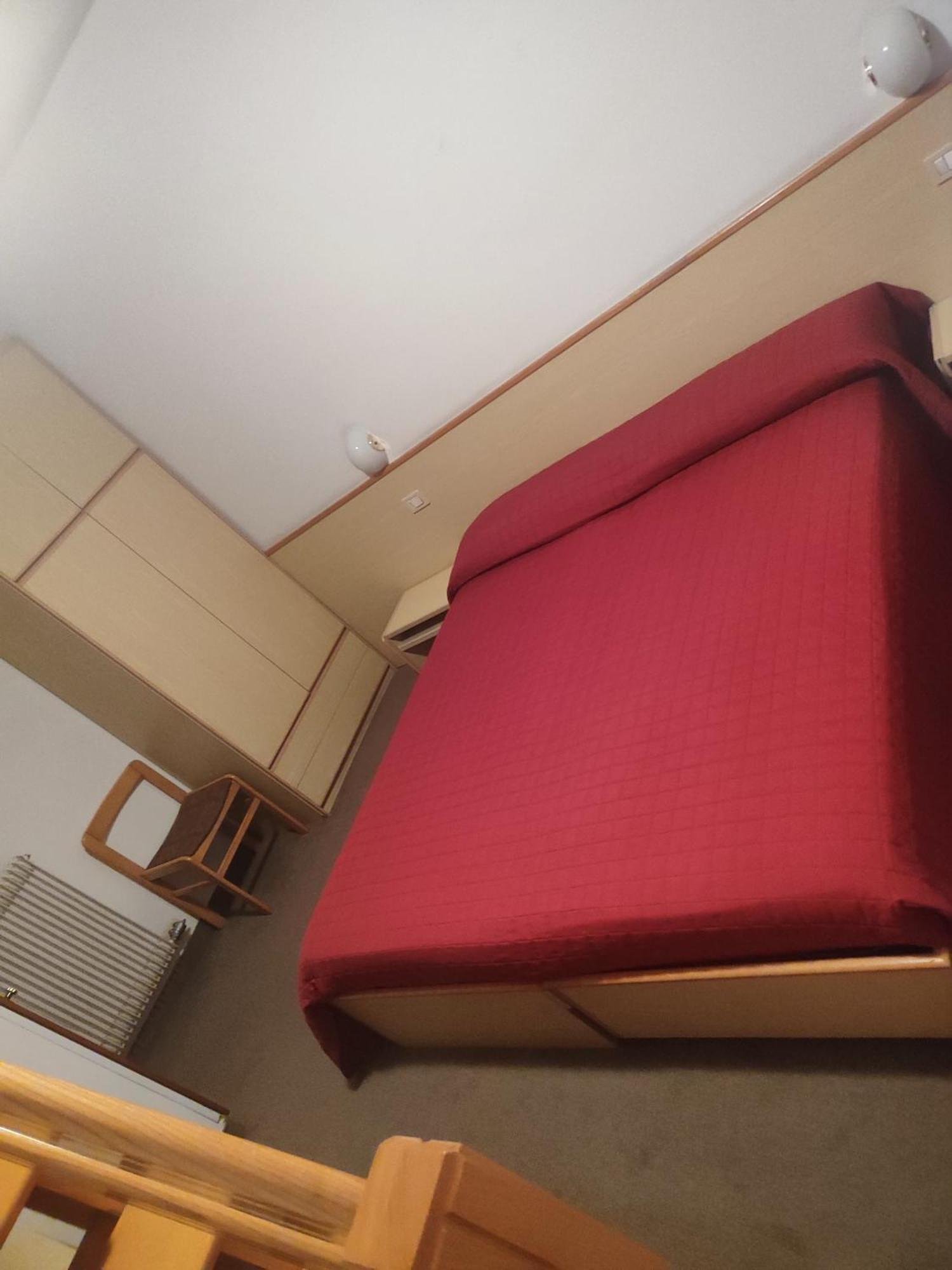 Bed & Breakfast Garni Bonsai 5*